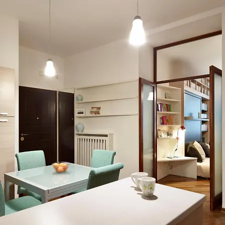 Casacuadra Cavana アパート