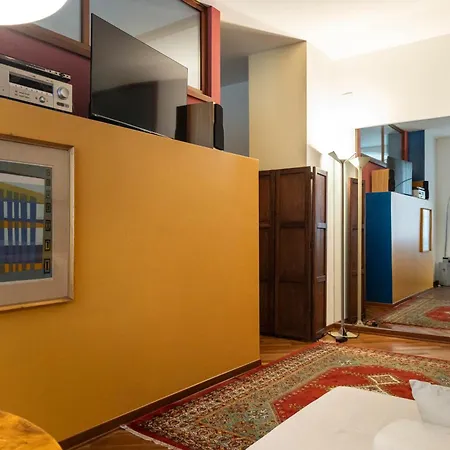 アパート Casacuadra Cavana トリエステ